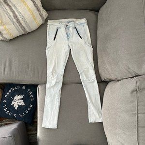 Lightly used Rag and Bone skinny jeans